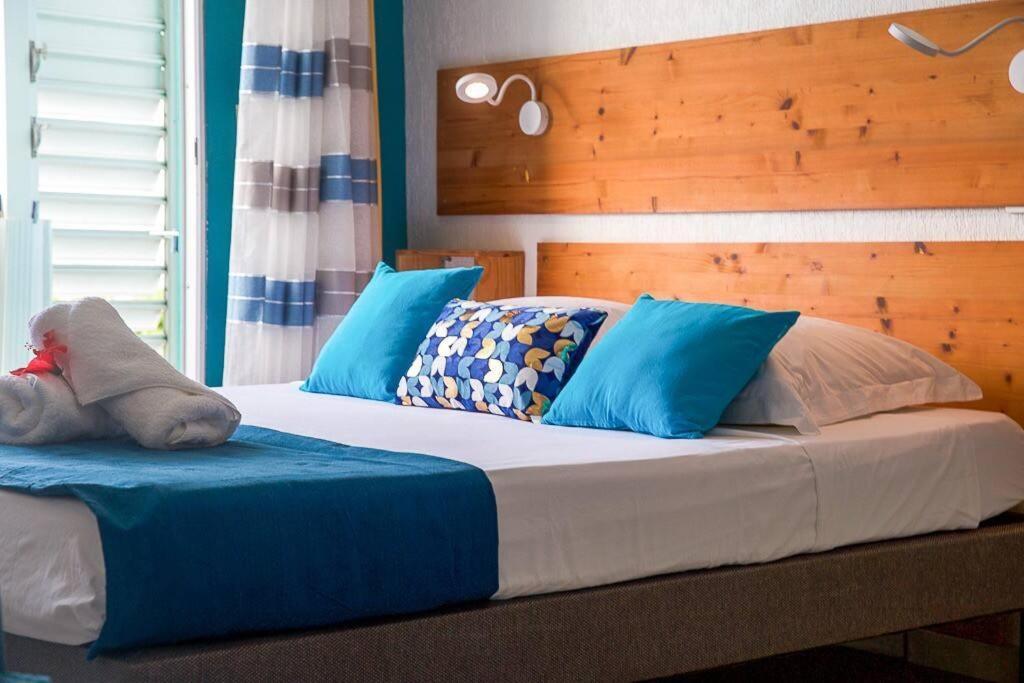 Le Calypso, Beachside Heaven เลอโกซิเยร์ ภายนอก รูปภาพ